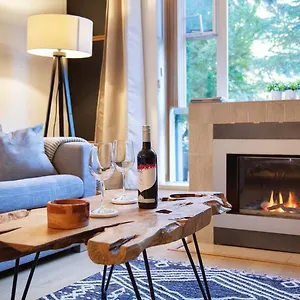 Glacier Lodge Premiere Suite Whistler